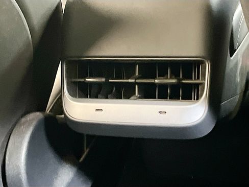 Used 2023 Tesla Model 3 Standard Range RWD image 27