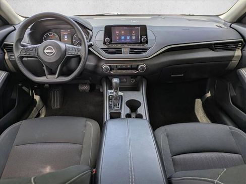 Used 2023 Nissan Altima 2.5 S FWD image 15