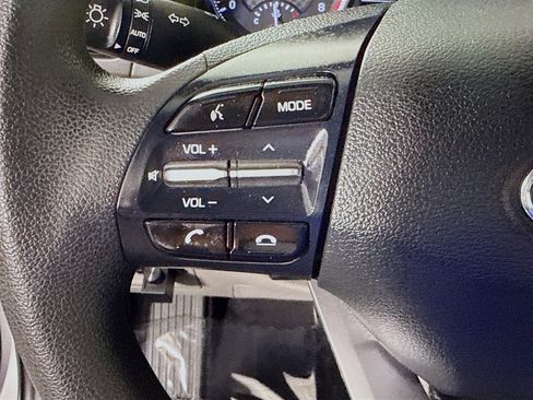 Used 2020 Hyundai Elantra SEL w/ Convenience Package (C2) FWD image 14