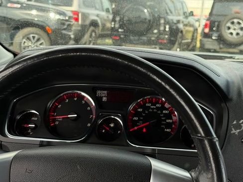 Used 2013 GMC Acadia SLE image 9