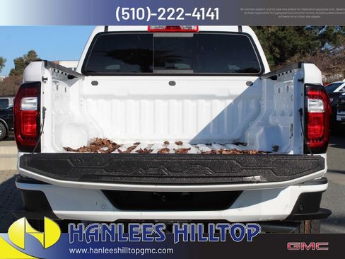 New 2026 GMC Canyon Elevation w/ Convenience Package image 10