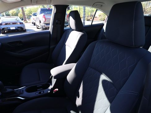 Used 2024 Toyota Corolla LE image 15