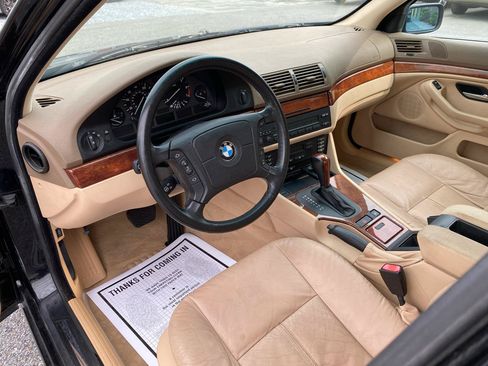 Used 1997 BMW 528i Sedan RWD image 7
