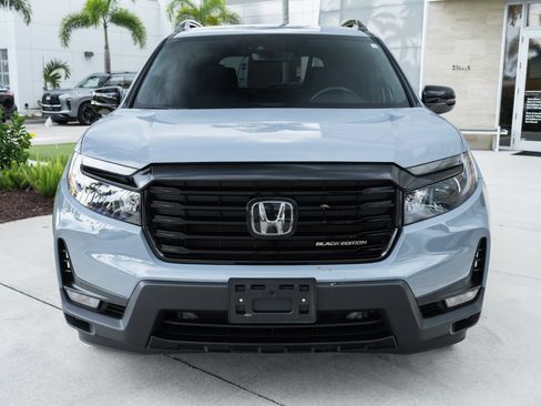 Used 2025 Honda Passport Black Edition image 5