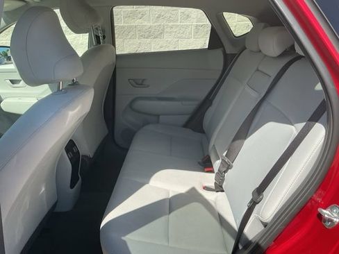 Certified 2025 Hyundai Kona SEL FWD image 25