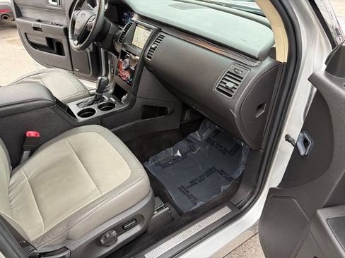 Used 2019 Ford Flex Limited w/ Appearance Package FWD image 37