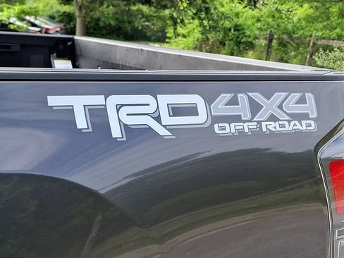 Certified 2023 Toyota Tacoma TRD Off-Road w/ Technology Package AWD/4WD image 30