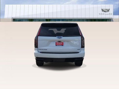 Certified 2023 Cadillac Escalade Sport Platinum w/ LPO, ONYX Package image 7