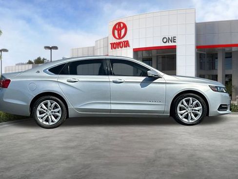 Used 2018 Chevrolet Impala LT FWD image 3