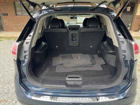 Used 2015 Nissan Rogue SL w/ SL Premium Package FWD image 11