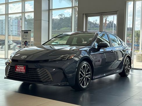 New 2026 Toyota Camry XLE image 2