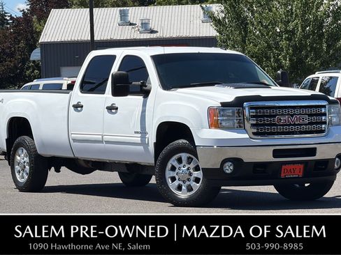 Used 2014 GMC Sierra 3500 SLE AWD/4WD image 1