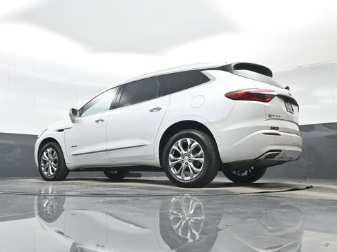 Used 2020 Buick Enclave Avenir AWD/4WD image 28