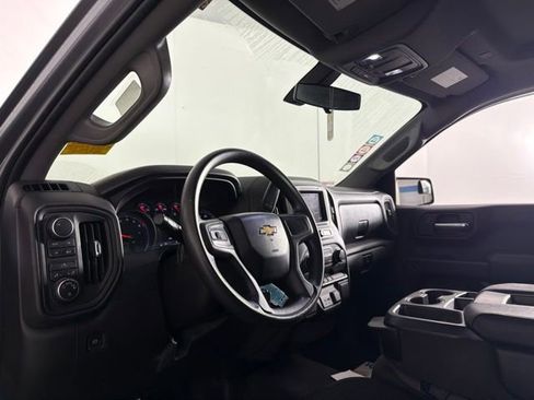 Used 2022 Chevrolet Silverado 1500 Custom AWD/4WD image 12