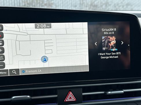 Used 2024 Hyundai Elantra SEL image 21