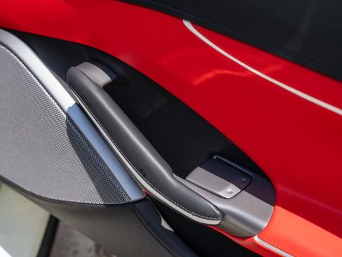 Used 2023 Ferrari Portofino M RWD image 55