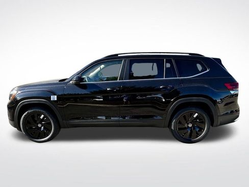 New 2026 Volkswagen Atlas SE FWD image 8