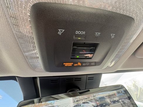 Used 2023 Toyota Prius LE image 9