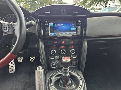 Used 2020 Subaru BRZ tS RWD image 16