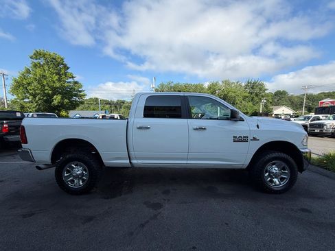 Used 2018 RAM 2500 SLT AWD/4WD image 6
