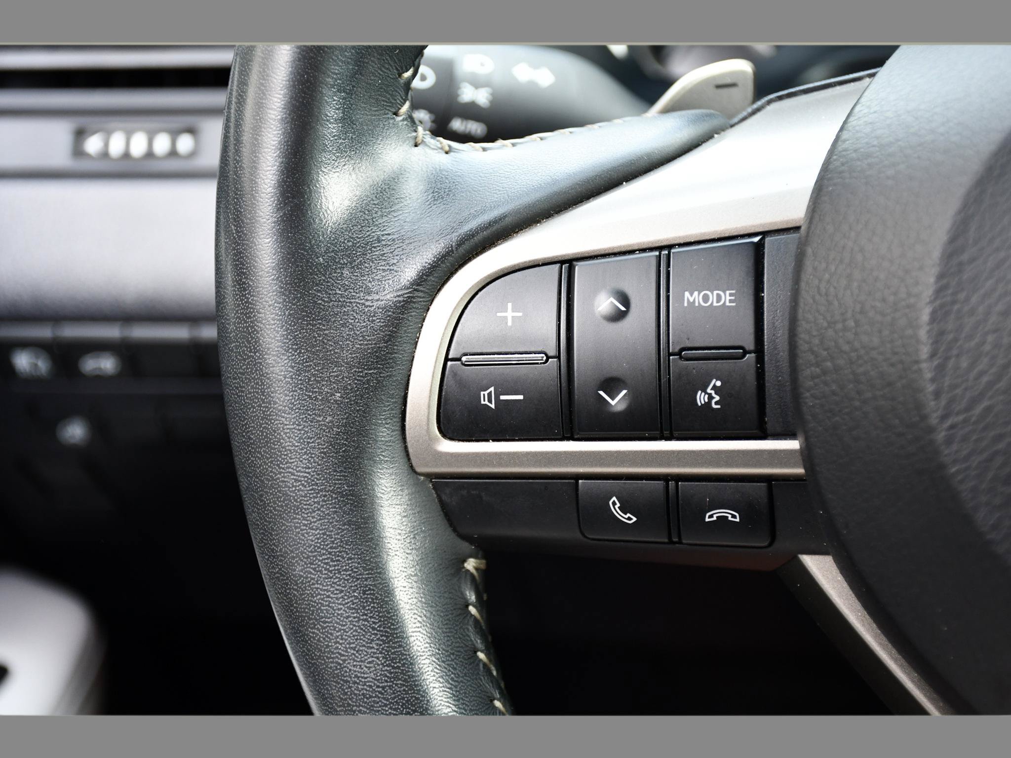 Used 2022 Lexus RX 350 FWD w/ Premium Package image 33