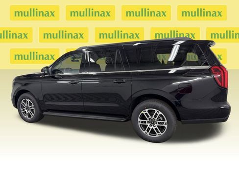 New 2025 Ford Expedition Max Active image 11