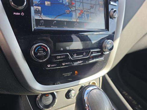 Used 2017 Nissan Murano Platinum w/ Platinum Technology Package image 26