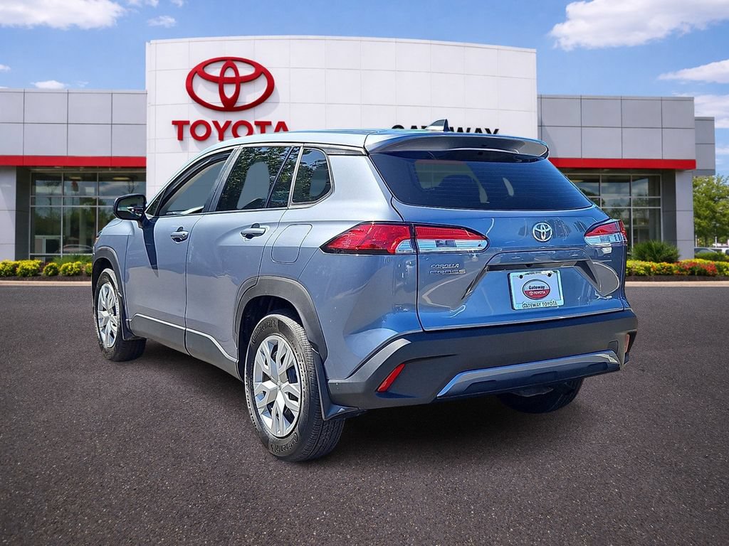 Used 2023 Toyota Corolla Cross L FWD image 7