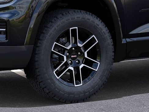 New 2027 GMC Terrain AT4 w/ Technology Package II AWD/4WD image 9
