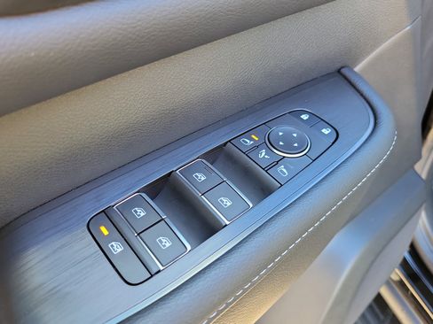 New 2026 Nissan Armada PRO-4X image 25