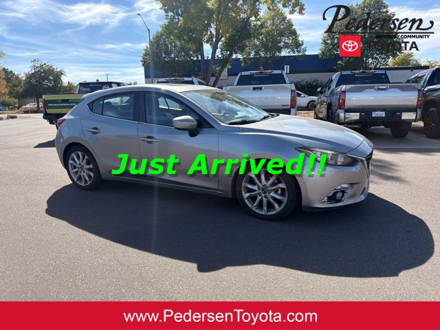 Used 2016 MAZDA MAZDA3 s Touring FWD image 1
