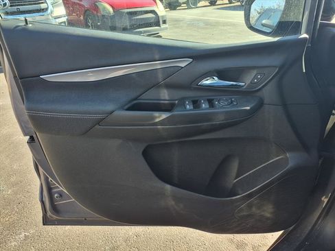 Used 2023 Chevrolet Bolt LT image 20