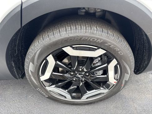 New 2025 Kia Telluride EX image 21