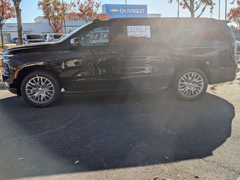 New 2026 Chevrolet Suburban RST w/ Comfort Package image 5