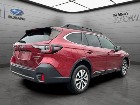 Used 2022 Subaru Outback Premium image 6