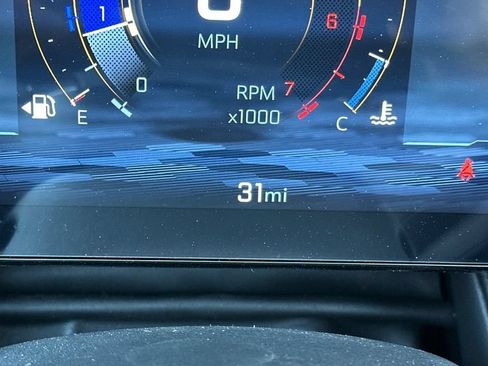 New 2026 Chevrolet Equinox LT w/ Convenience Package II FWD image 28