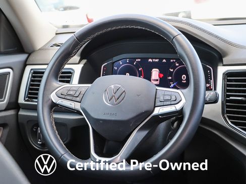 Used 2023 Volkswagen Atlas SE w/ Panoramic Sunroof Package AWD/4WD image 17