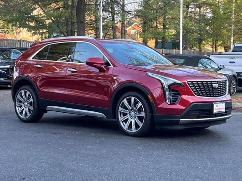 Used 2019 Cadillac XT4 Premium Luxury w/ Driver Assist Package image 1