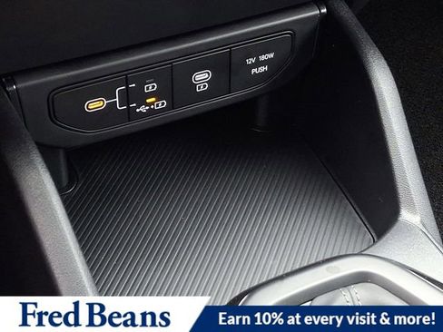 New 2025 Kia K4 LX image 15