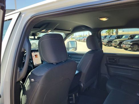 New 2026 RAM 2500 Tradesman AWD/4WD image 20