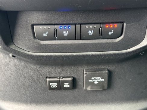 Used 2024 Toyota Tundra Capstone image 13