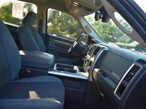 Used 2018 RAM 1500 Big Horn image 17