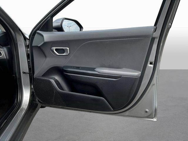 Used 2025 Kia K4 FWD image 29