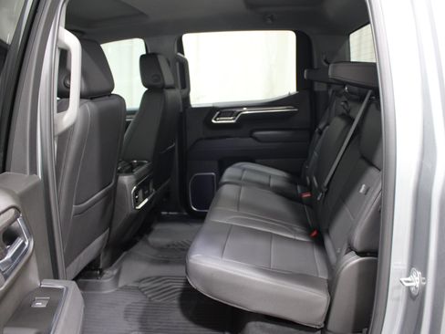 Used 2026 Chevrolet Silverado 1500 LTZ AWD/4WD image 22
