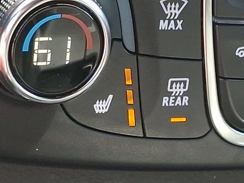 Used 2023 Chevrolet Traverse LT w/ LPO, Floor Liner Package image 23