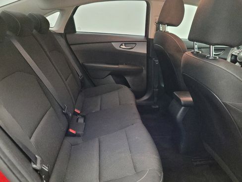 Used 2021 Kia Forte LXS FWD image 19