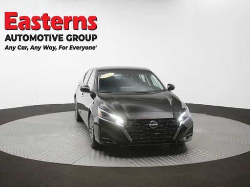 Used 2024 Nissan Altima 2.5 SV w/ SV Premium Package FWD image 52