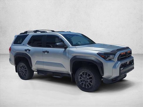 Used 2025 Toyota 4Runner SR5 AWD/4WD image 3