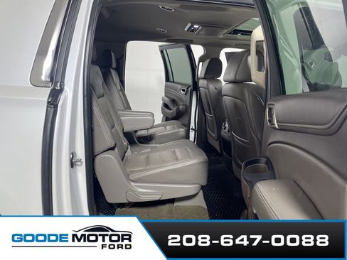 Used 2016 GMC Yukon XL Denali w/ Open Road Package image 29