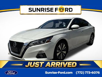 Used 2019 Nissan Altima 2.5 SV